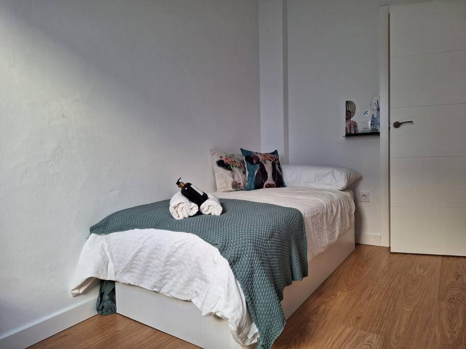 Apartamento Plaza Espana De Luque Apartment Exterior photo