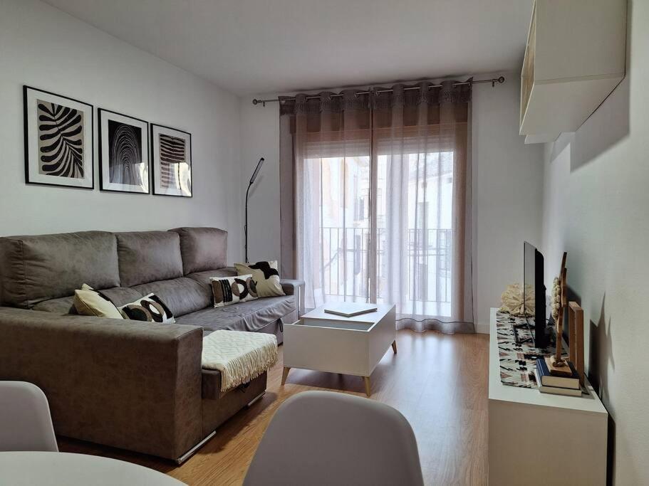 Apartamento Plaza Espana De Luque Apartment Exterior photo