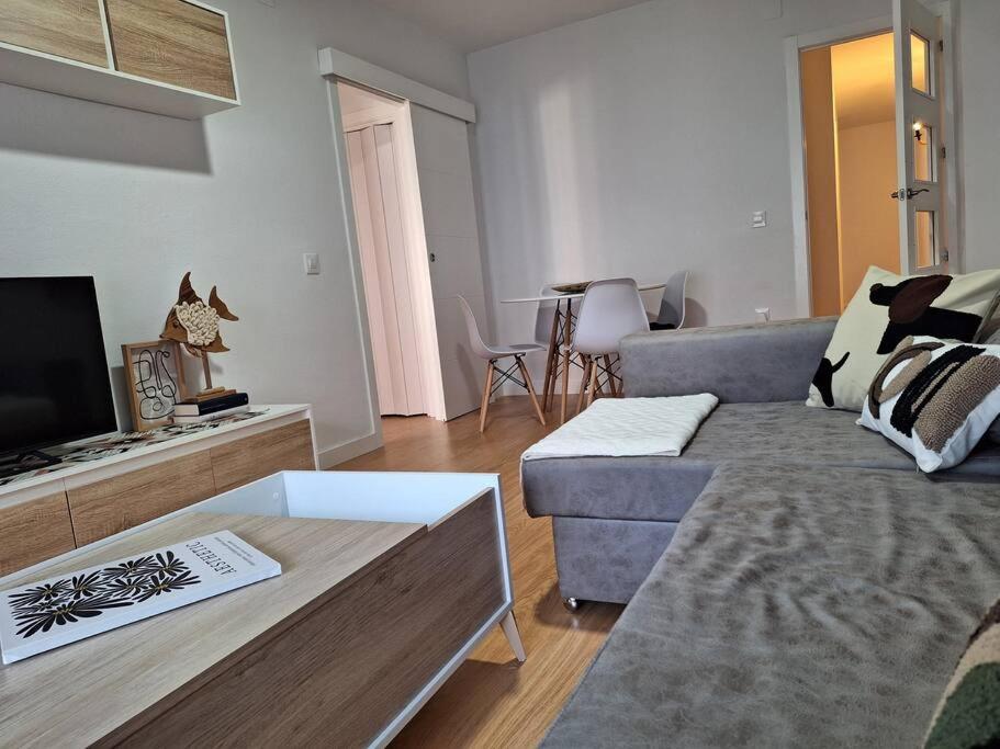 Apartamento Plaza Espana De Luque Apartment Exterior photo